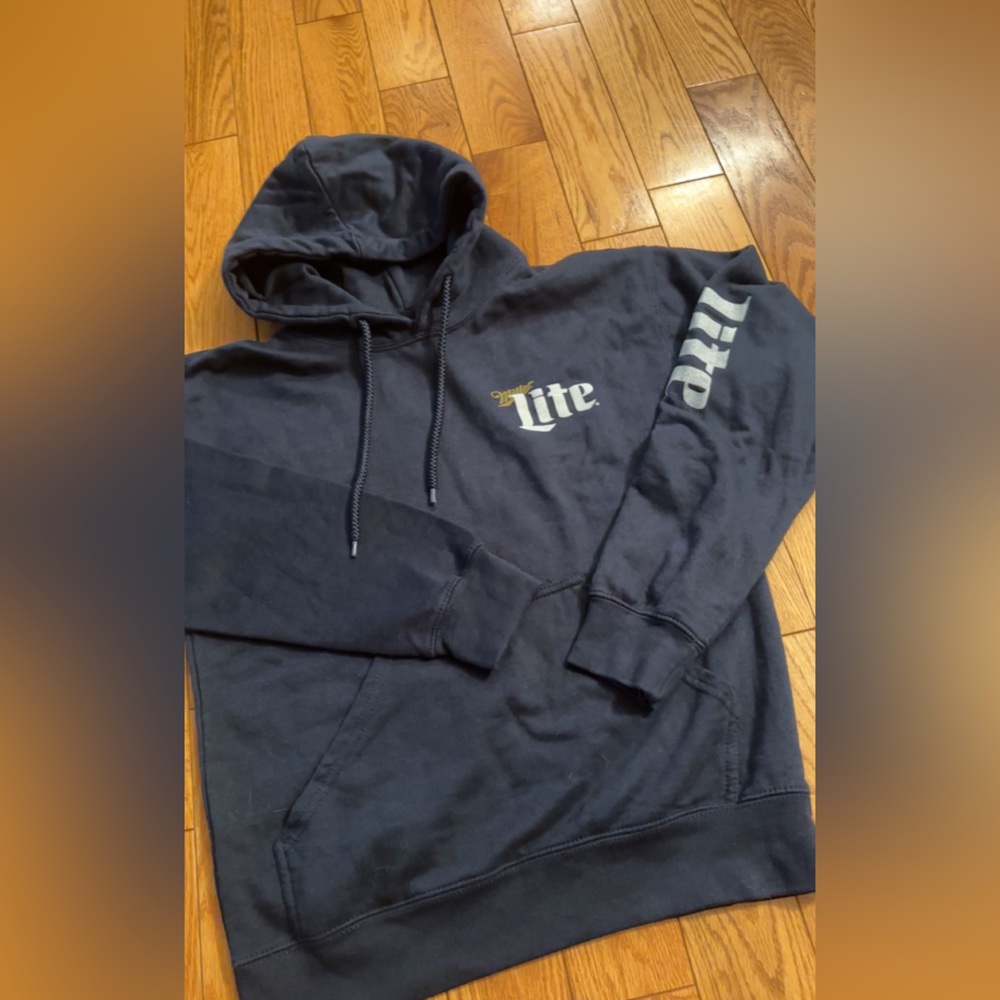Blue Miller Lite sweatshirt